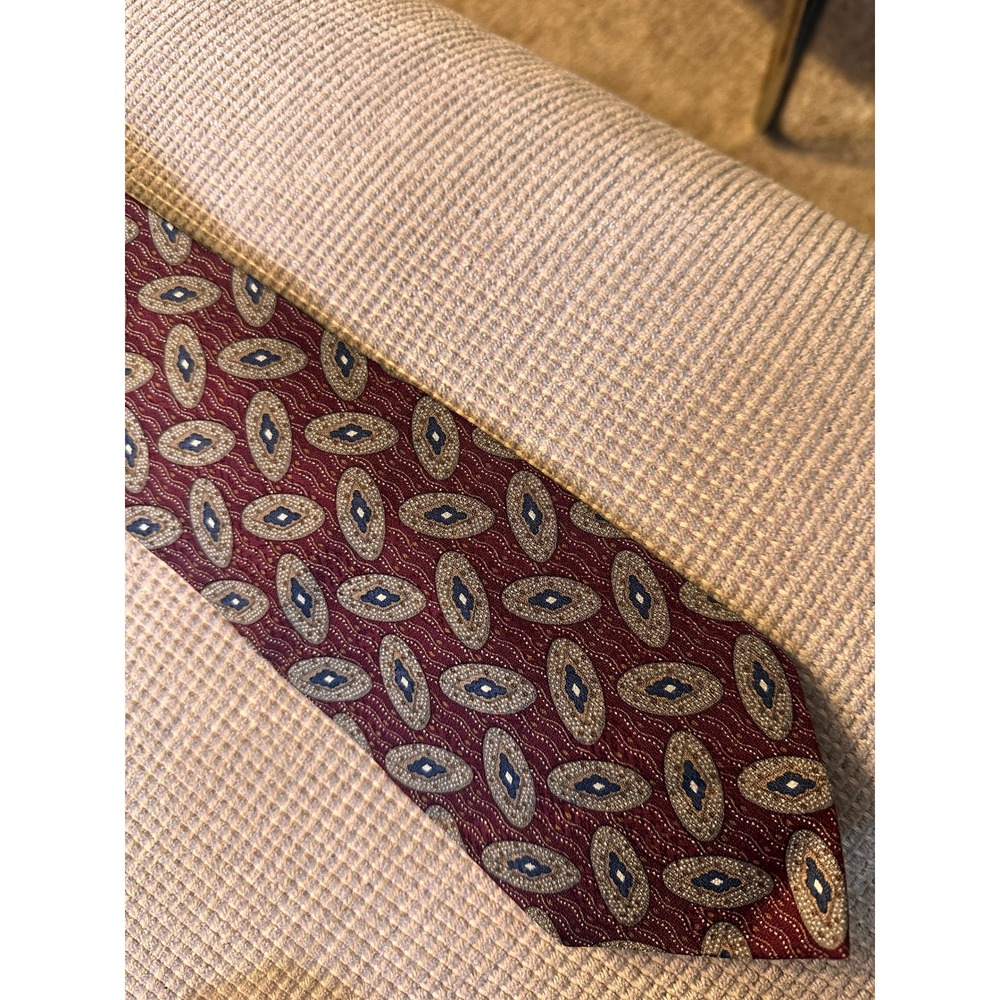 Fierté Mens Silk Tie Made in Italy Burgundy Tan‎ Oval Medallion Print